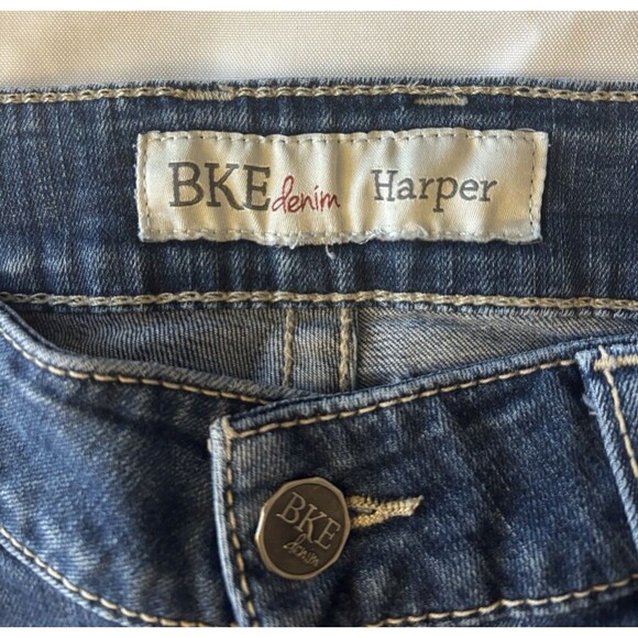 BKE Buckle Harper Bootcut Jeans Women 32XL Medium Wash Mid Rise Western Denim - Picture 2 of 14